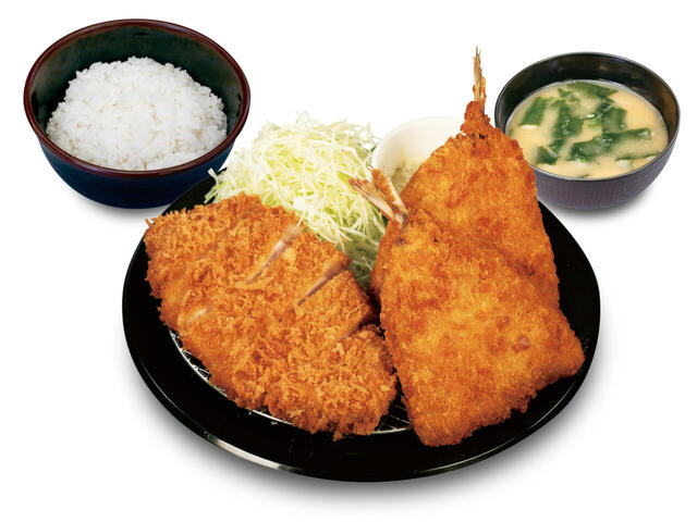 ・ロースかつ＆アジフライ（1枚）定食　1,030円 →ロースかつ＆アジフライ（2枚）定食になって価格はそのまま1,030円【松のやの「倍量フェア」】