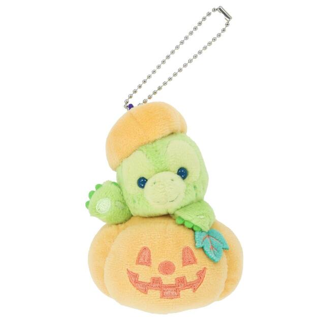 ぬいぐるみチャーム 2,400円|東京ディズニーシー「ダッフィー&フレンズのオータム・サプライズ!」グッズ|発売日:2026年8月25日(火)