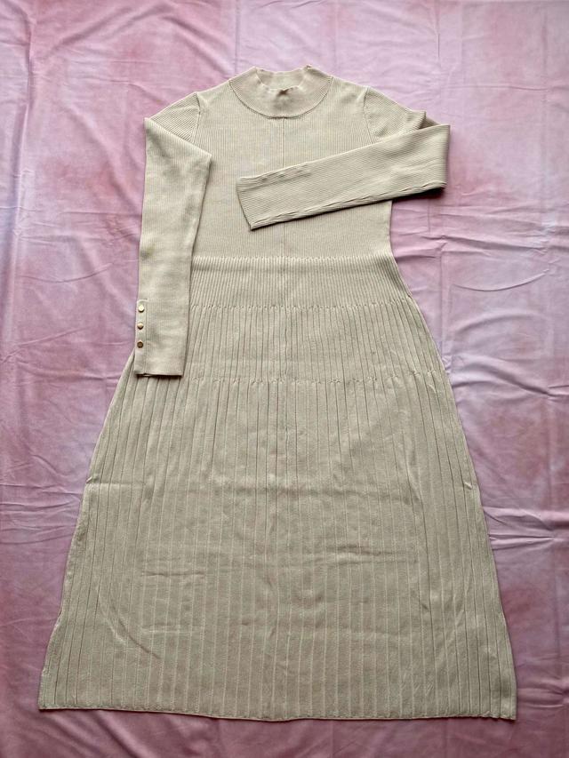 【GU（ジーユー）】リブニットワンピース（長袖）Z+E／税込2,990円