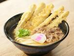 ・資さんうどん　肉ごぼ天うどんなどを含む店内飲食メニューがクーポン価格税込50円引き【すかいらーくグループ「秋の食べ歩きクーポン」】