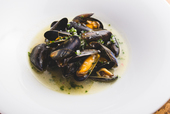 モンサンミッシェル産ムール貝のマリニエール
