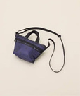 サブバッグとしてもおすすめの「MINI CROSSBODY」　色：NAVY、サイズ：FREE、価格：￥9,350（taxin）【LeSportsac×IÉNA ENFANT Special Collaboration】