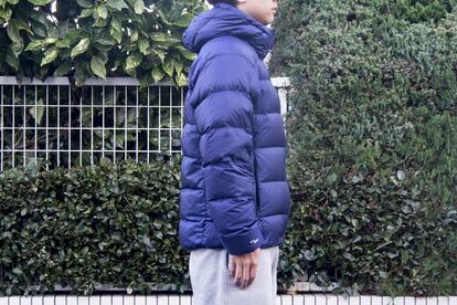 軽くてしっかり暖かい。 モンベルの「ライトアルパインダウン」は