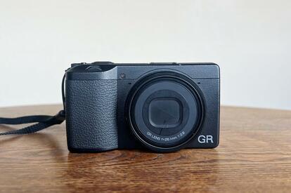 GR IIIx コンパクトデジタルカメラ fb2db575b97512ef4f4dfcc1fdefed