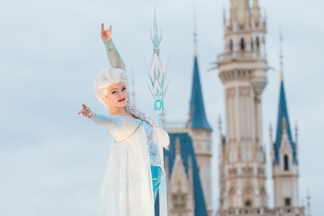 フローズンファンタジーパレード｜東京ディズニーランド「アナとエルサのフローズンファンタジー」2018年