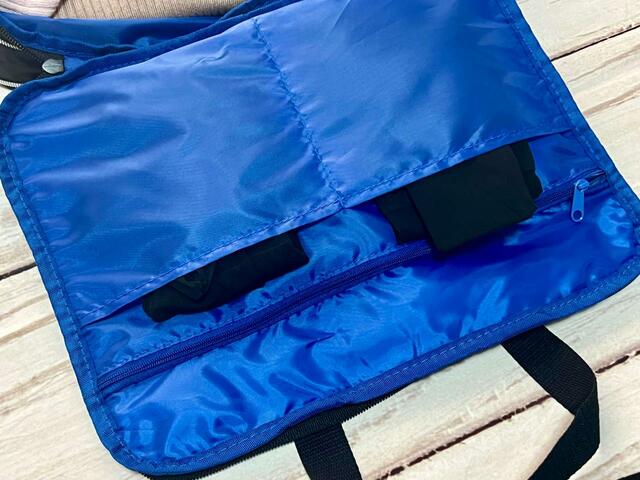 仕分けポケットには靴下やタイツを入れるのがおすすめ！