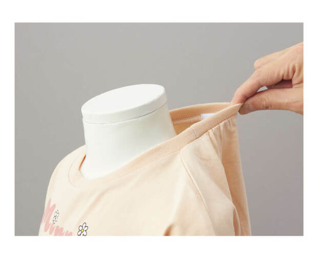 半袖Tシャツ|税込 1,738円