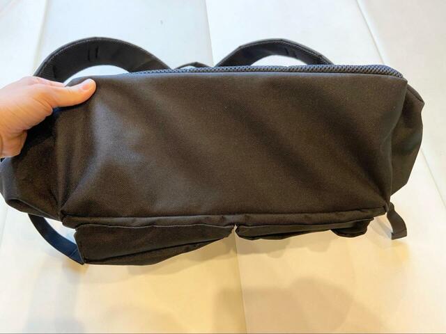 【coca トラベルバックパック】大きさは幅35.5×高さ50×マチ15cm。マチがしっかりあるので荷物を入れると自立します◎