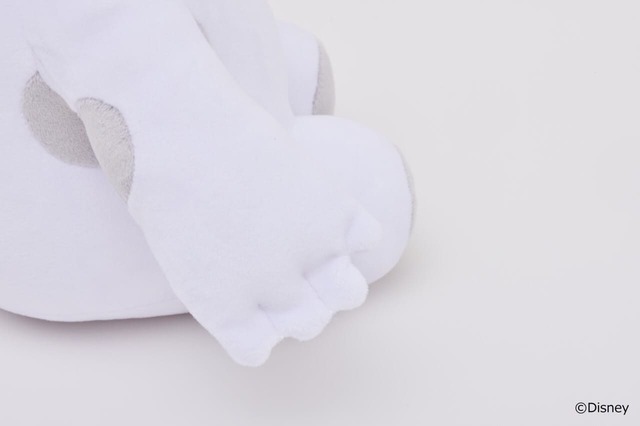 【『Disney ベイマックス もちふわ抱きぬいぐるみBOOK』（宝島社）】細部までこだわって作られています