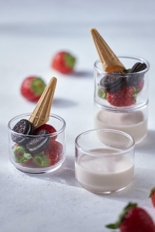 ホワイトチョコレートクリーム 苺のディップ