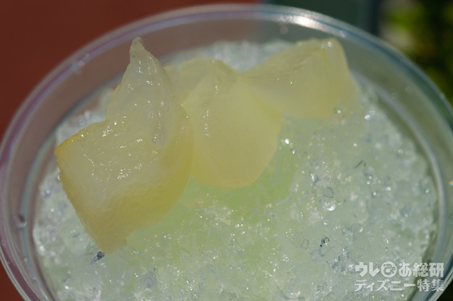 シェイブアイス（梨）、スーベニアカップ付き｜1個720円