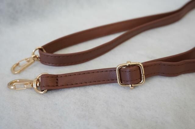 【Ungrid（アングリッド）ミニボストンショルダーバッグ】130cmまで調節できるストラップ