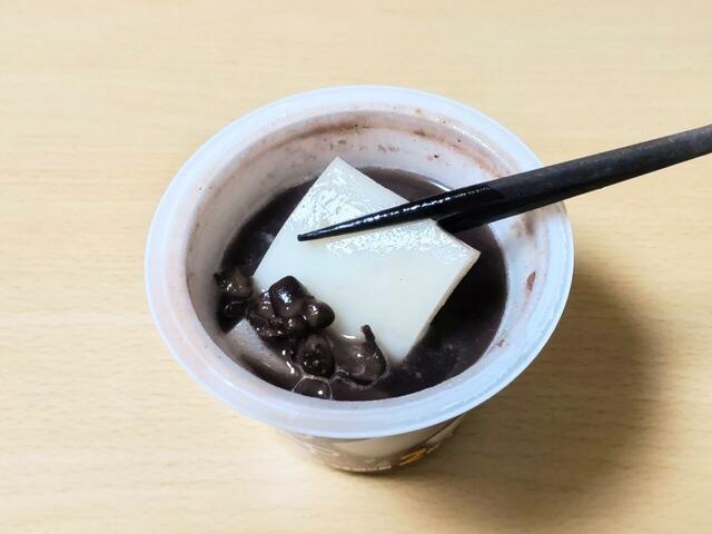 【井村屋 お餅付きぜんざい 1104g（6個） 1480円】小豆たっぷり＆お餅の食感がよいのがポイント