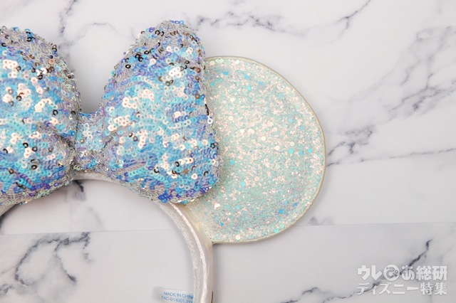 カチューシャ ¥2,000｜ブルーホワイト