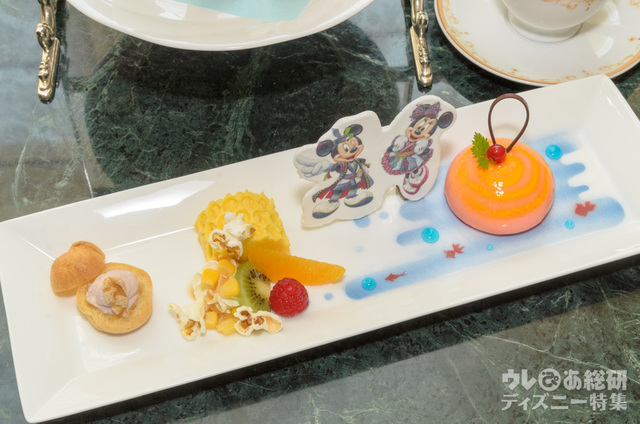 “ディズニー夏祭り”アフタヌーンティーセット 3190円｜ドリーマーズ・ラウンジ｜デザート