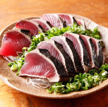 カツオのタタキ【海鮮れすとらん「魚のます」のお刺身食べ放題】