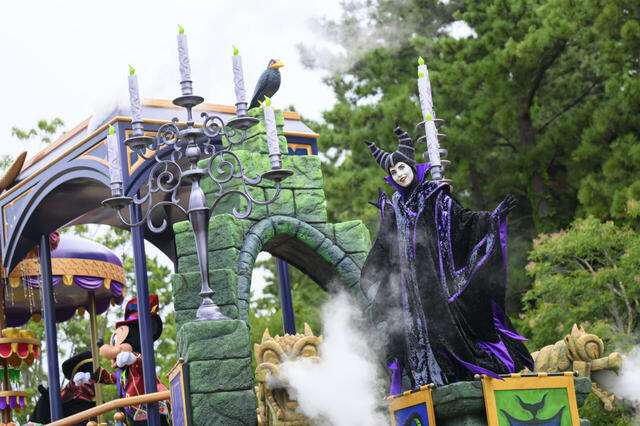 東京ディズニーランド「ザ・ヴィランズ・ハロウィーンInto the Frenzy”」プレスプレビューの様子
