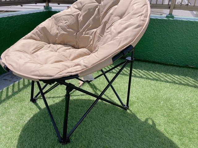 【アイリスオーヤマ HUGEL≪ヒューゲル≫ムーンチェアコンパクト】軽量で持ち運びが楽々