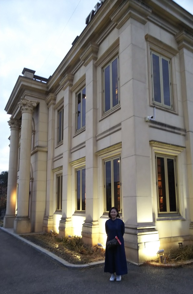 とても大きな洋館です。駐車場側から撮影【『トッケビ』ロケ地巡り】