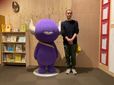 『ヨシタケシンスケ展かもしれない』会場にて、絵本作家のヨシタケシンスケ