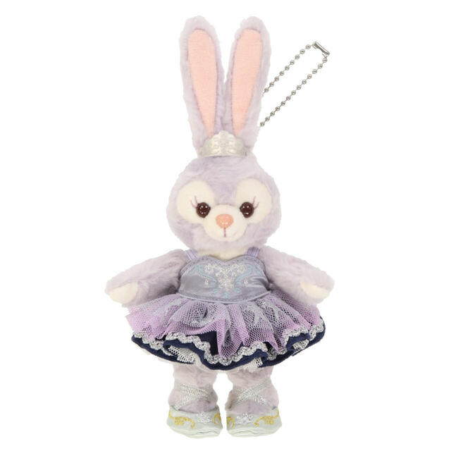 ぬいぐるみバッジ 2,900円｜東京ディズニーシー「ダッフィー＆フレンズのダンシング・スノーフレークス」スペシャルグッズ｜販売店舗：東京ディズニーシー「マクダックス・デパートメントストア」｜発売日：2024年11月2日（土）