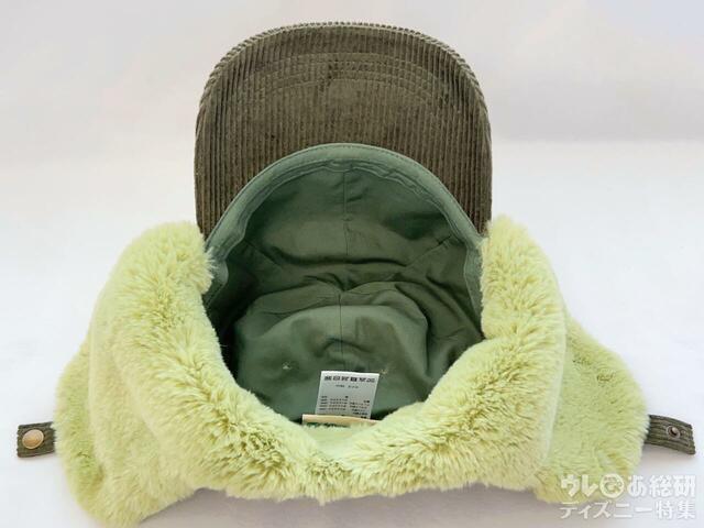 キャップ／両サイドに、耳当てになるボアが付いている