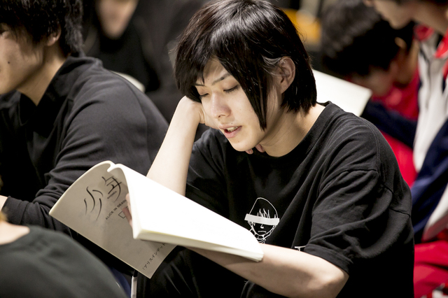 アリスインデッドリースクール 少年・稽古風景（撮影・フクシアヤミ）