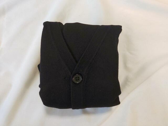 キレイに折りたたまれたい状態で梱包されている