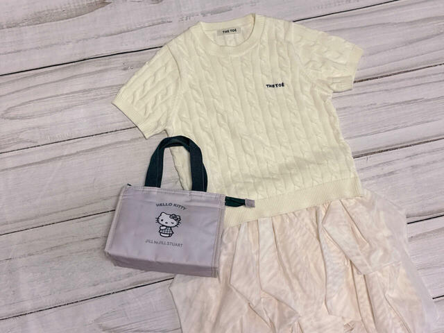チュールスカートの甘めコーデにもかわいい！