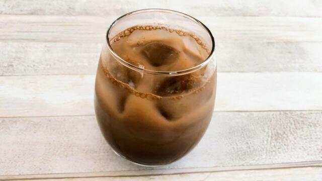 【カルディオリジナル　台湾　好吃！バッグ】アイス烏龍茶ラテ。