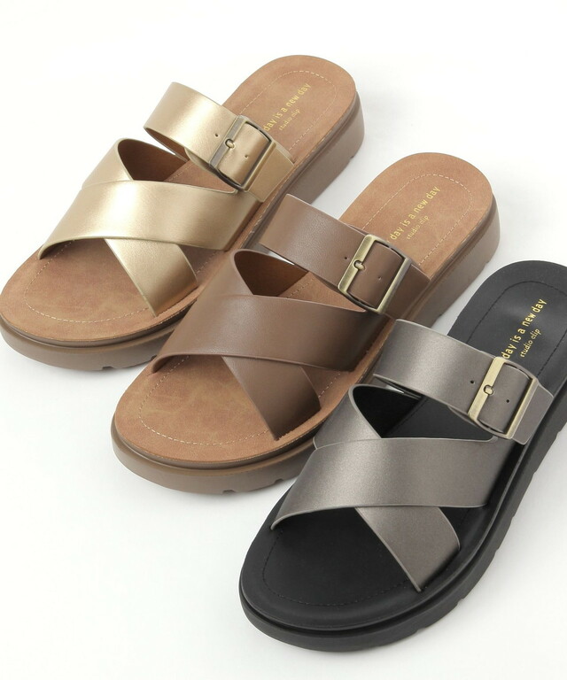 【スタディオクリップのサンダル売れ筋ランキング 3位】「軽らくベルトサンダル」3,990円（税込）