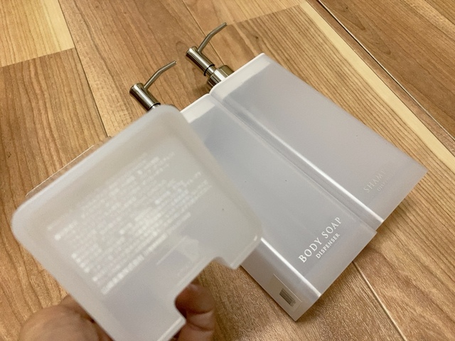 【ニトリ フィルムフックツーウェイディスペンサー】ずっと試してみたかった浮かせるタイプのディスペンサー