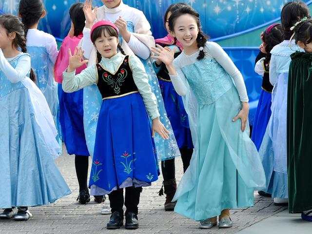 アナとエルサのウィンターグリーティング