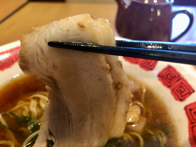 【バーミヤン　バーミヤンラーメン】チャーシューはトロトロで醤油ダレの味がしっかり染みており豚肉の美味しさをしっかり味わえます