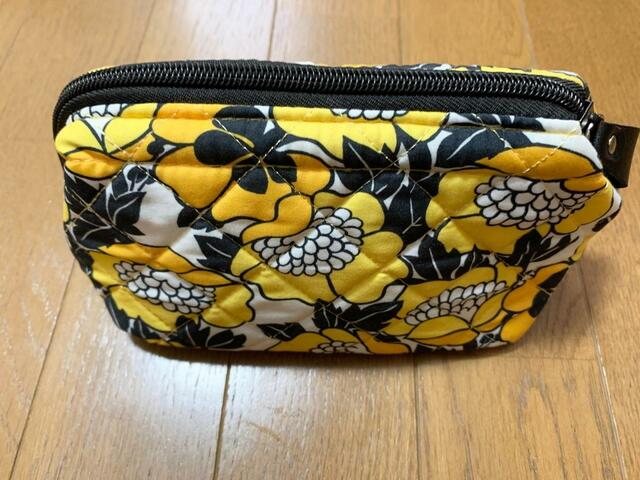 【リンネル×フィンレイソン 付録ポーチ】背面にも同様の布地を使用