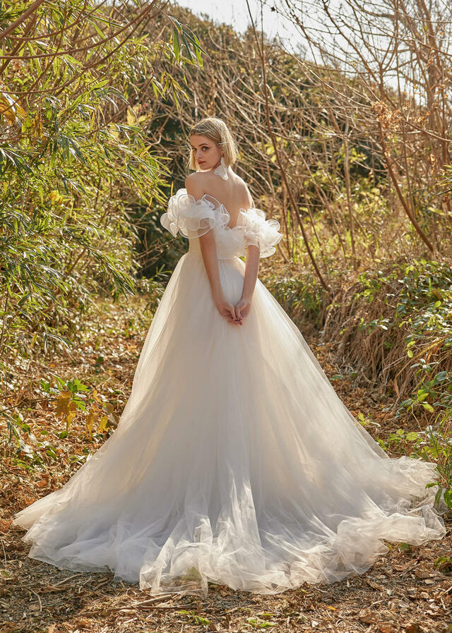 クラウディア｜「K.RANNE-クランネ-」新作ウェディングドレス｜KNE0039_Offwhite