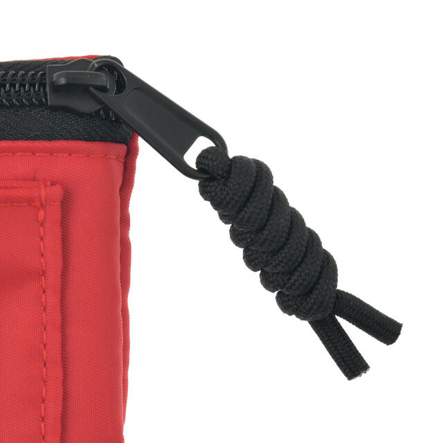 ミッキー ミニショルダーバッグ カラビナ付き レッド パラコード Casual Bag 3,300円