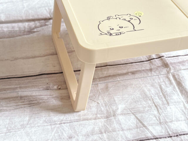 高さがしっかりあるので、PC作業で少し高さが欲しいときにも便利