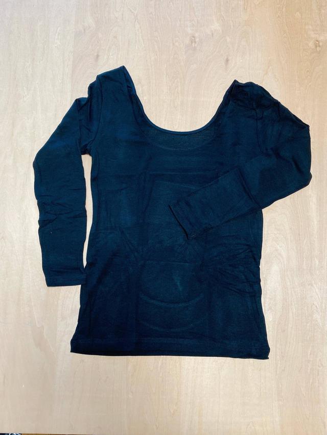 【tutuanna】tutuheat +無地深U8部袖/税込1,078円