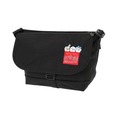 【Manhattan Portage「ちいかわ」コレクション】「NYLON MESSENGER BAG JR (SM) FZP 500D CORDURA CKW26」¥15,950（サイズ：W34×H21×D12cm）