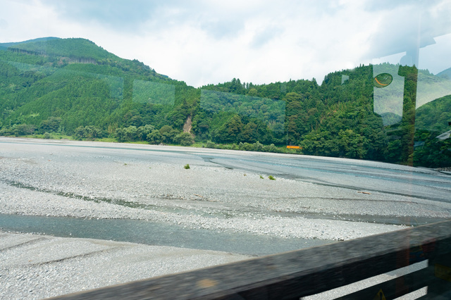 バスのバーティー車内からの風景｜大井川鐵道「Day Out With Thomas 2018」