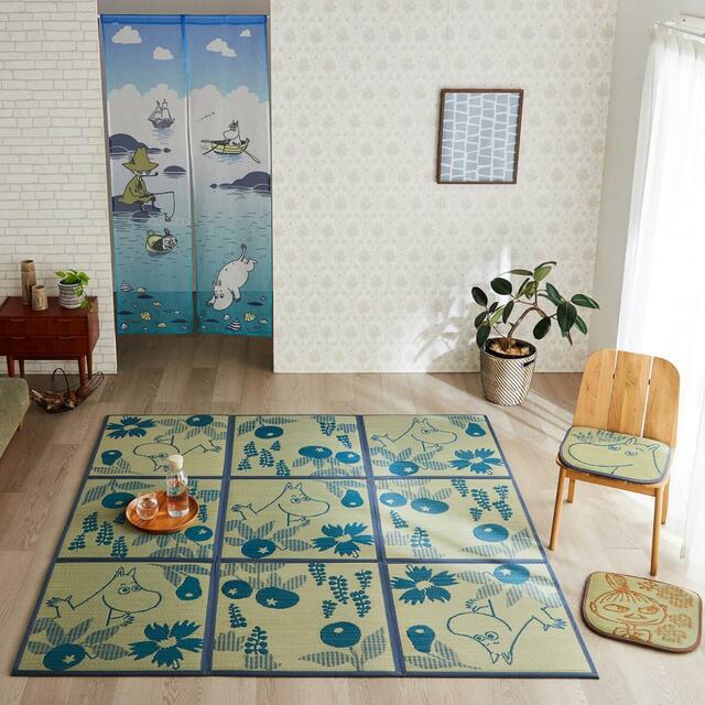 透け感素材のプリントのれん「ムーミン」｜￥ 3,490～3,990 （税込）