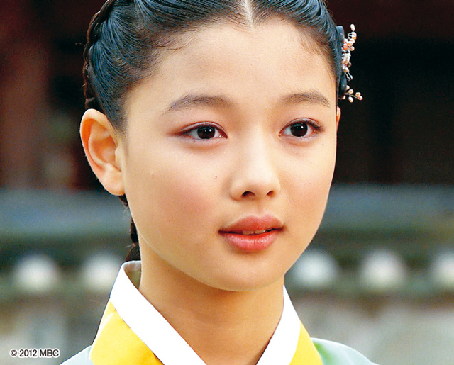 『太陽を抱く月』キム・ユジョン　© 2012 MBC