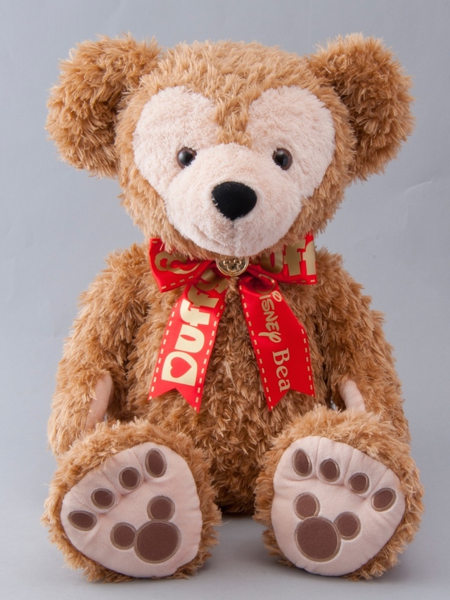 ぬいぐるみ ¥13,000 ※帽子は着脱可能｜ダッフィーのクリスマス（2016年）スペシャルグッズ