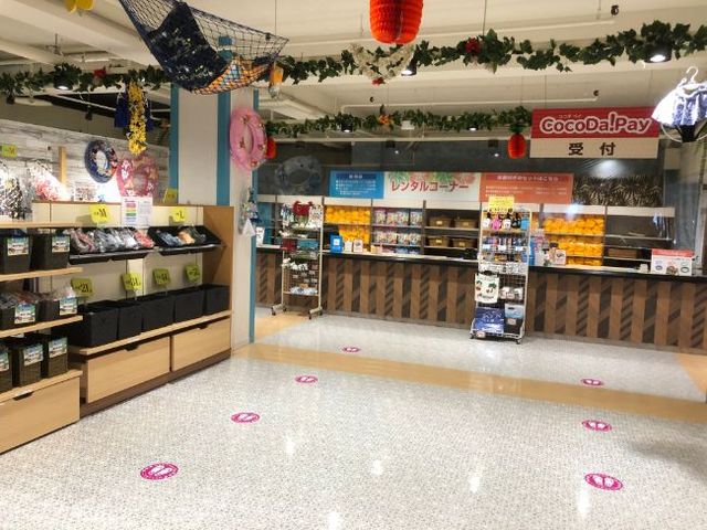 入口フロントわきのレンタルコーナー