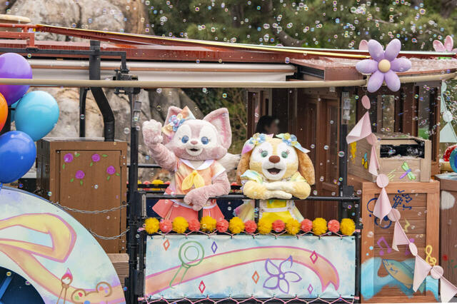 ダッフィー&フレンズのカラフルハピネスジャーニー