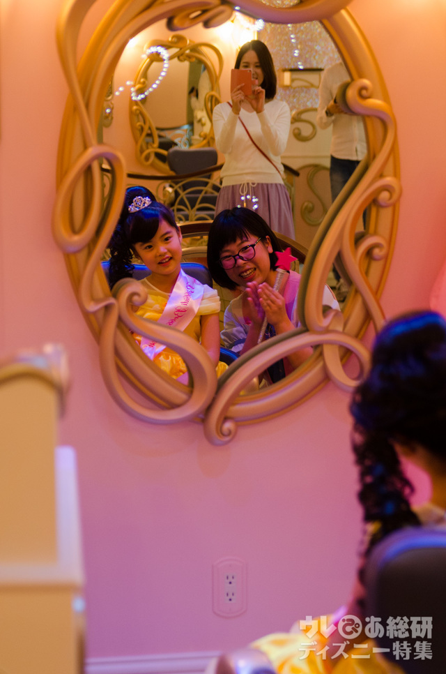 「ビビディ・バビディ・ブティック」サロン内｜東京ディズニーランド ワールドバザール