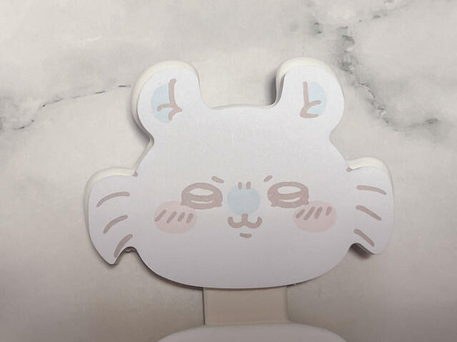 もちろん中身もモモンガ仕様。可愛い〜！