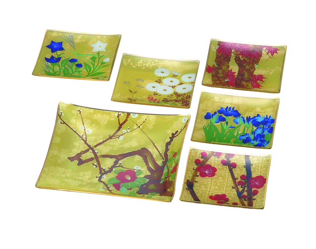 グッズ・ノベルティ部門 グランプリおよび観光庁長官賞を受賞した「輝琳 取り分け揃」