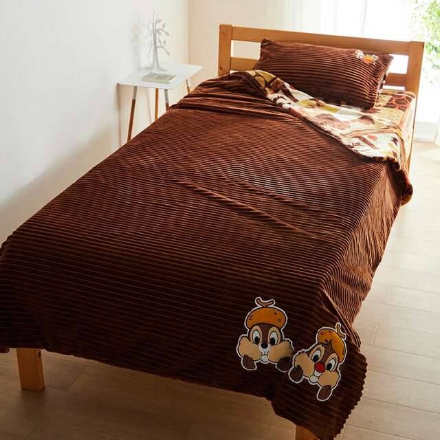 掛け布団カバー「チップ＆デール」｜￥6,990～7,990 （税込）